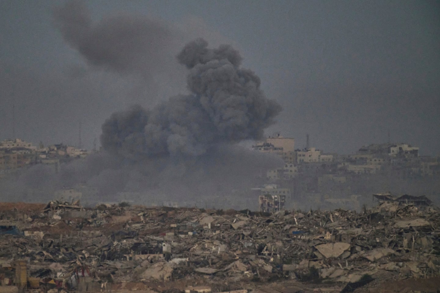 Israel kills 34 people in Gaza ahead of UN meeting, where countries will recognize Palestinian state - The Boston Globe